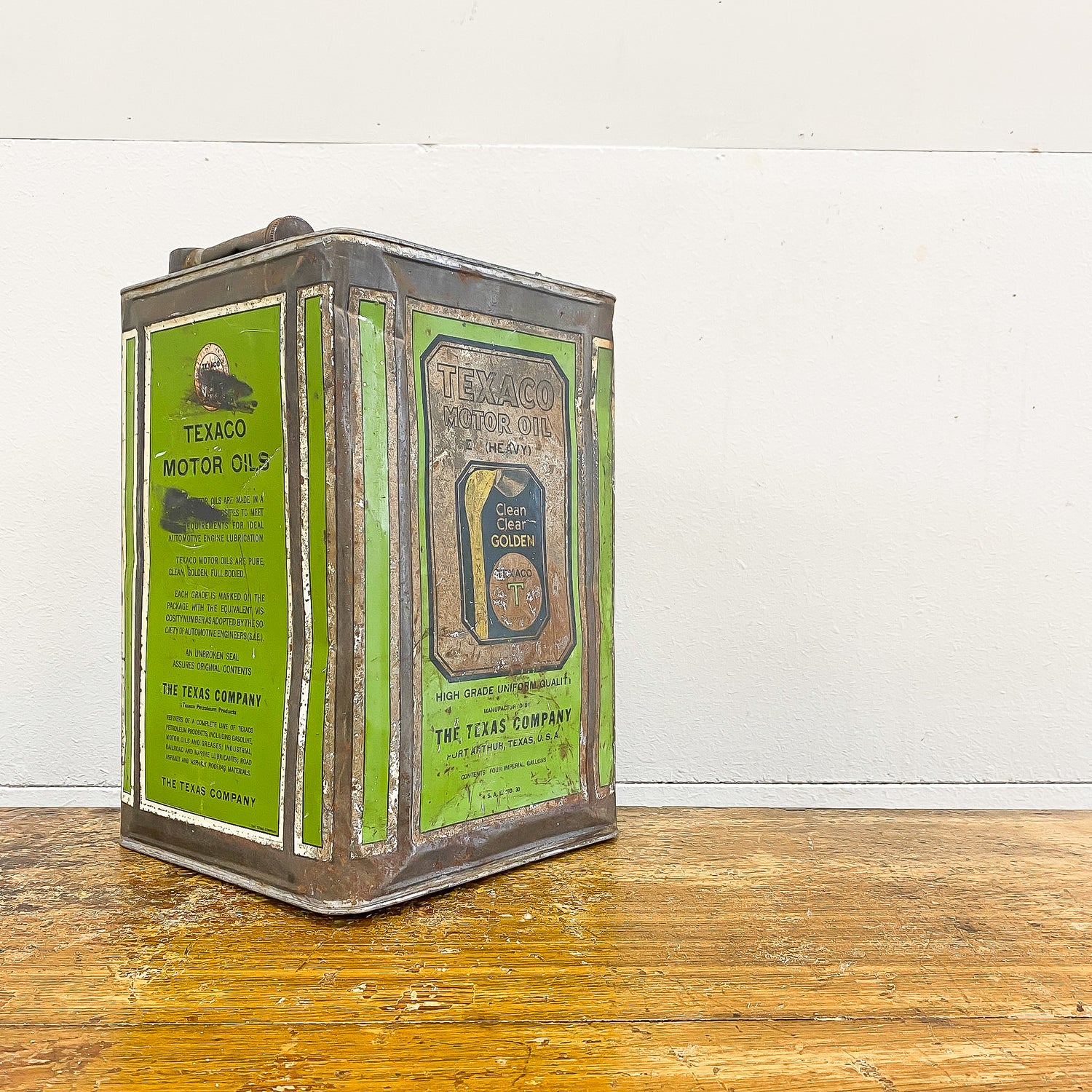 Early Texaco Motor oil Tin