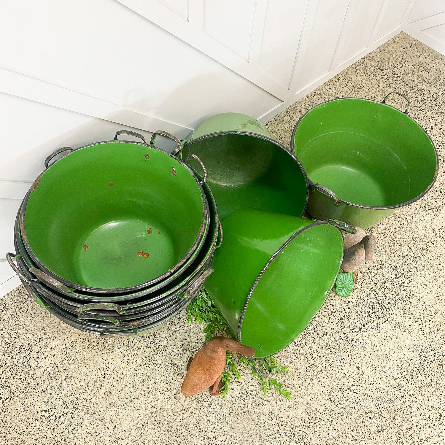 Vintage Enamel Green Tub