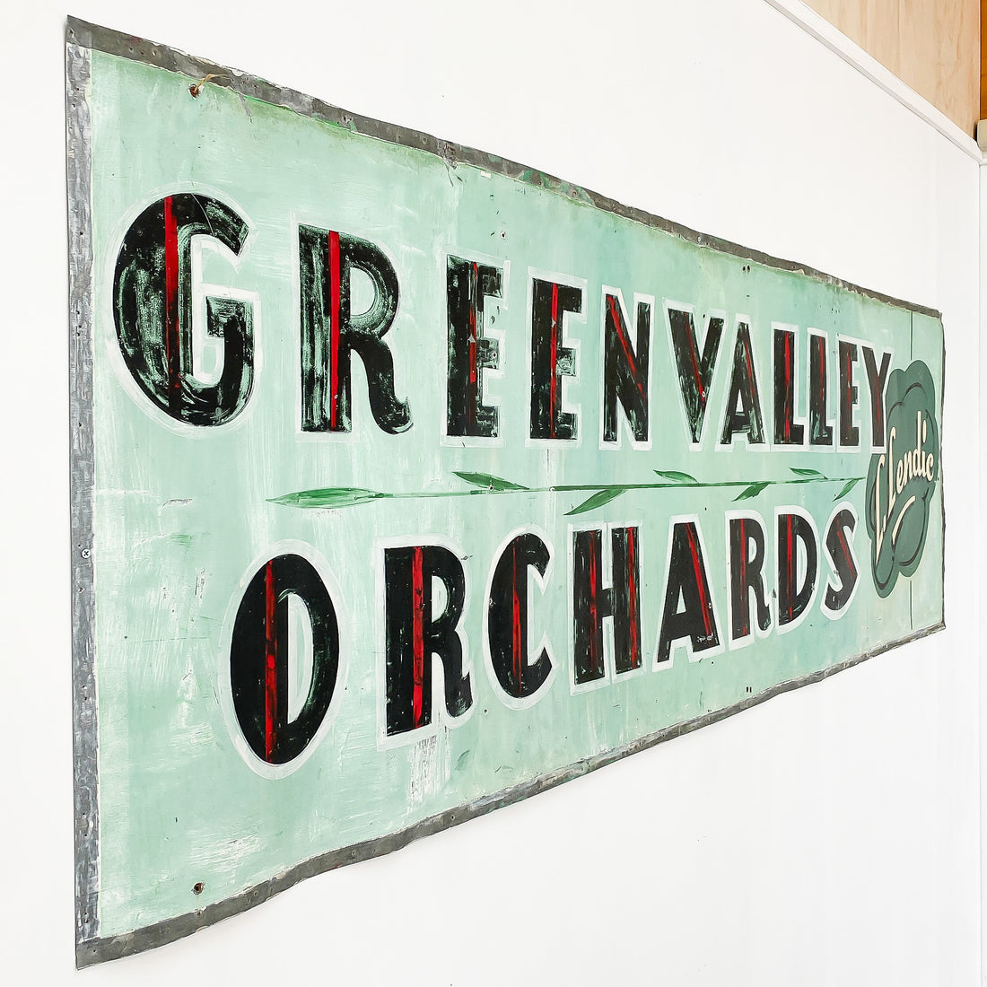 Vintage Orchards Sign